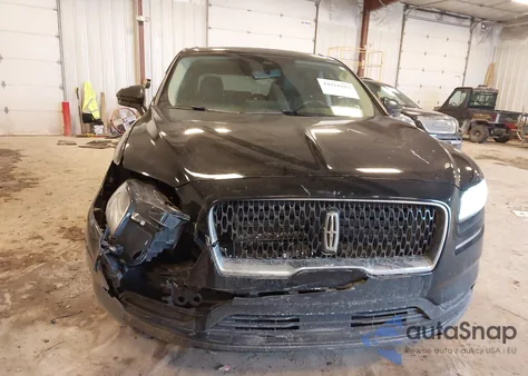 2023 Lincoln Nautilus Reserve z USA, uszkodzony, nr VIN 2LMPJ8K90PBL17226